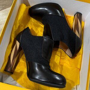 6.5 Fendi Wool Ankle Boots